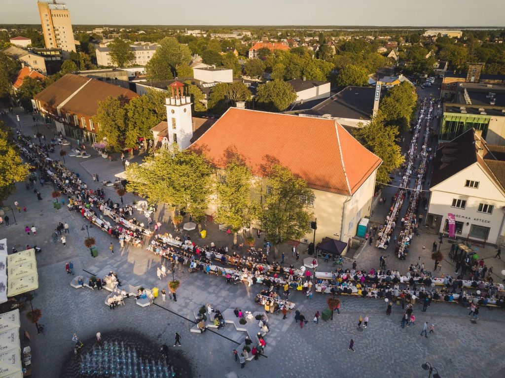 Kuressaare tänavapiknik.jpg