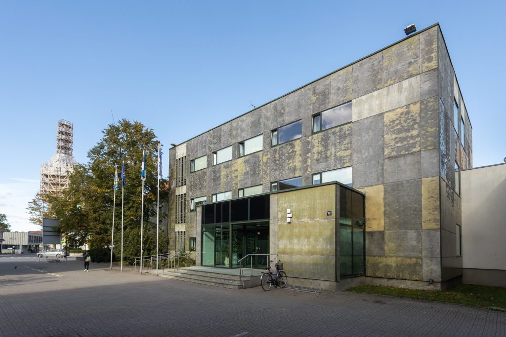 Tallinna 10 Kuressaare vallavalitsuse hoone