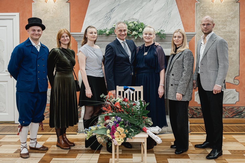 Aasta isa 2025 perega